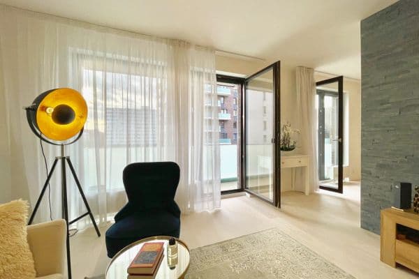 Prenájom bytu 2-izbový 53 m², Nekvasilova, Praha Prenájom bytu 2-izbový 53 m², Nekvasilova, Praha