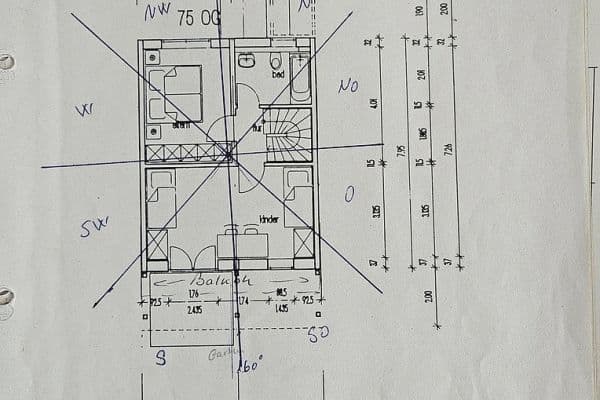Predaj domu 103 m², pozemok 171 m², Etzelstraße 15, Roth Predaj domu 103 m², pozemok 171 m², Etzelstraße 15, Roth