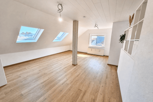 Prenájom bytu 3-izbový 95 m², Neuberg-Ravolzhausen Prenájom bytu 3-izbový 95 m², Neuberg-Ravolzhausen