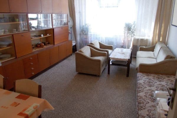 Prenájom bytu 3-izbový 80 m², Bayerova, Brno Prenájom bytu 3-izbový 80 m², Bayerova, Brno