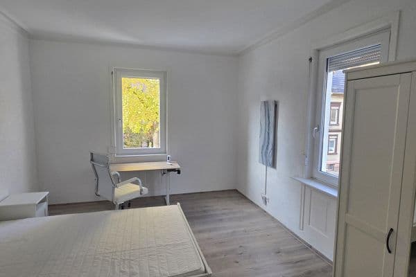 Prenájom bytu 1-izbový 32 m², Duisburgerstraße 22, Stuttgart Prenájom bytu 1-izbový 32 m², Duisburgerstraße 22, Stuttgart
