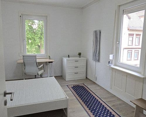 Prenájom bytu 1-izbový 32 m², Duisburgerstraße 22, Stuttgart Prenájom bytu 1-izbový 32 m², Duisburgerstraße 22, Stuttgart