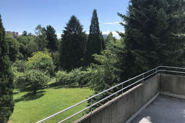 Prenájom bytu 3-izbový 100 m², Friedrichsberg 46, Stuttgart, Bádensko-Wurttembersko Prenájom bytu 3-izbový 100 m², Friedrichsberg 46, Stuttgart, Bádensko-Wurttembersko