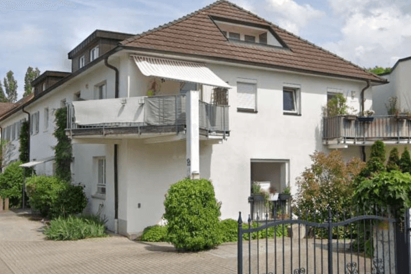 Prenájom bytu 3-izbový 81 m², Wettelbrunnerstraße 19a, Staufen im Breisgau, Bádensko-Wurttembersko Prenájom bytu 3-izbový 81 m², Wettelbrunnerstraße 19a, Staufen im Breisgau, Bádensko-Wurttembersko