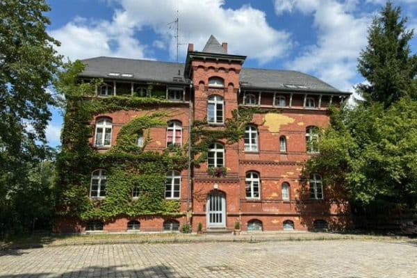 Predaj bytu 4-izbový 86 m², Berlin-Wannsee, Berlín Predaj bytu 4-izbový 86 m², Berlin-Wannsee, Berlín