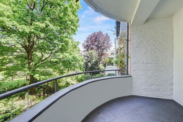 Prenájom bytu 2-izbový 72 m², Düsseldorf Prenájom bytu 2-izbový 72 m², Düsseldorf
