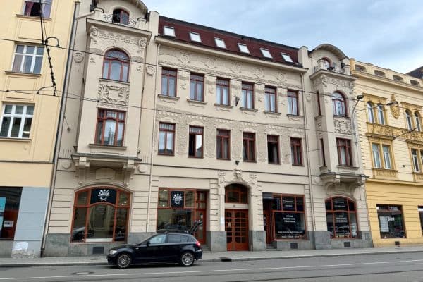Prenájom bytu 3-izbový 108 m², Nádražní, Ostrava Prenájom bytu 3-izbový 108 m², Nádražní, Ostrava