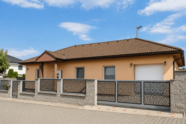 Predaj domu 132 m², pozemok 796 m², U Hrušky, SO POÚ Brandýs nad Labem-Stará Boleslav Predaj domu 132 m², pozemok 796 m², U Hrušky, SO POÚ Brandýs nad Labem-Stará Boleslav