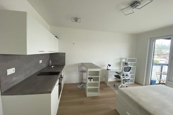 Prenájom bytu 1-izbový 30 m², Kolbenova, Praha Prenájom bytu 1-izbový 30 m², Kolbenova, Praha