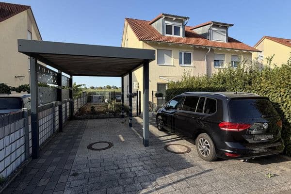 Predaj domu 140 m², pozemok 252 m², Eschbach, Bádensko-Wurttembersko Predaj domu 140 m², pozemok 252 m², Eschbach, Bádensko-Wurttembersko