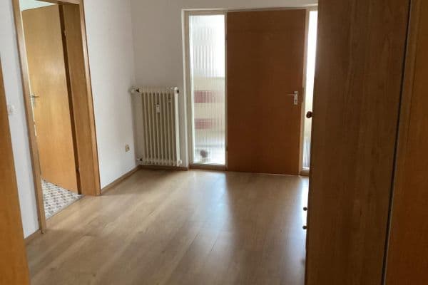 Prenájom bytu 3-izbový 104 m², Rheinbreitbach Prenájom bytu 3-izbový 104 m², Rheinbreitbach