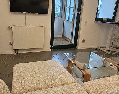 Prenájom bytu 2-izbový 43 m², Solingen, Severné Porýnie - Westfálsko Prenájom bytu 2-izbový 43 m², Solingen, Severné Porýnie - Westfálsko