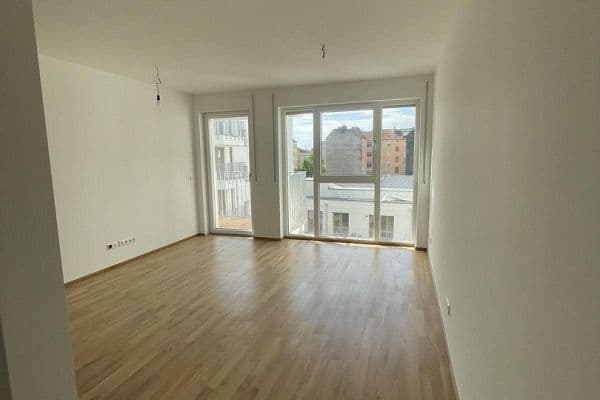 Prenájom bytu 3-izbový 76 m², Malmöerstr. 28, Berlin, Berlín Prenájom bytu 3-izbový 76 m², Malmöerstr. 28, Berlin, Berlín