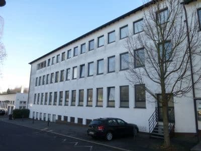 Prenájom bytu 3-izbový 135 m², Sedanstr. 18, Lüdenscheid Prenájom bytu 3-izbový 135 m², Sedanstr. 18, Lüdenscheid
