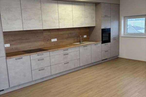 Prenájom bytu 2-izbový 63 m², Východní, Ústí nad Orlicí Prenájom bytu 2-izbový 63 m², Východní, Ústí nad Orlicí