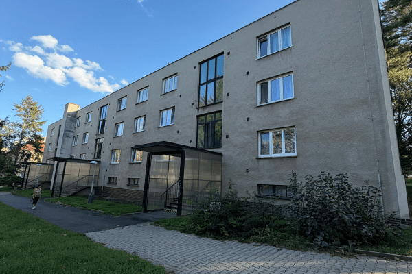 Predaj bytu 3-izbový 94 m², Na Magistrále, Kolín Predaj bytu 3-izbový 94 m², Na Magistrále, Kolín