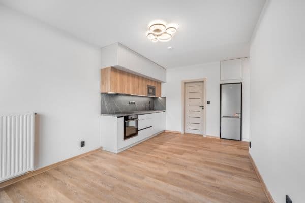 Prenájom bytu 2-izbový 45 m², Bratislavská, Brno Prenájom bytu 2-izbový 45 m², Bratislavská, Brno