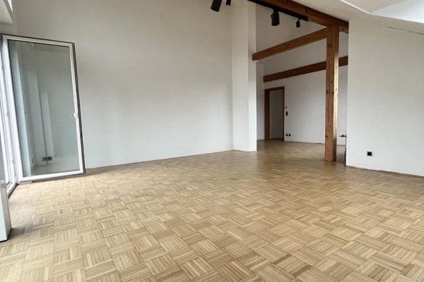 Prenájom bytu 4-izbový 112 m², Schwegenheimer Str. 67, Römerberg Prenájom bytu 4-izbový 112 m², Schwegenheimer Str. 67, Römerberg