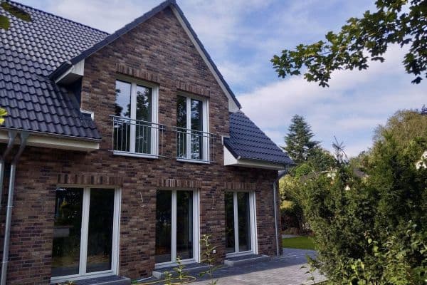 Prenájom domu 170 m², pozemok 355 m², Bönningstedt Prenájom domu 170 m², pozemok 355 m², Bönningstedt