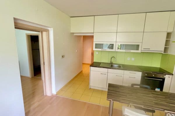 Prenájom bytu 2-izbový 45 m², Hrázka, Brno Prenájom bytu 2-izbový 45 m², Hrázka, Brno
