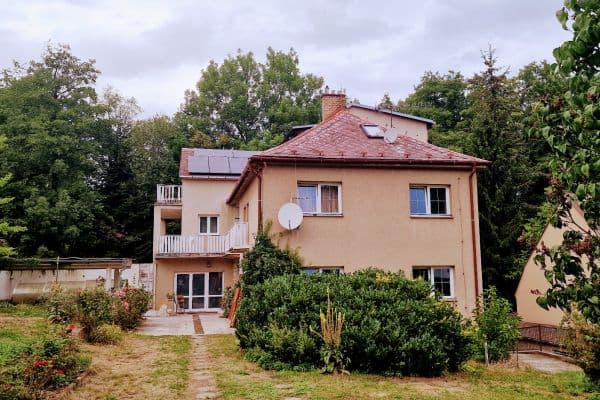Prenájom bytu Garsoniéra 20 m², 5. máje, Praha Prenájom bytu Garsoniéra 20 m², 5. máje, Praha