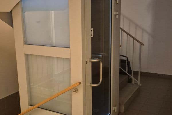 Prenájom bytu 2-izbový 50 m², Záhřebská, Brno Prenájom bytu 2-izbový 50 m², Záhřebská, Brno