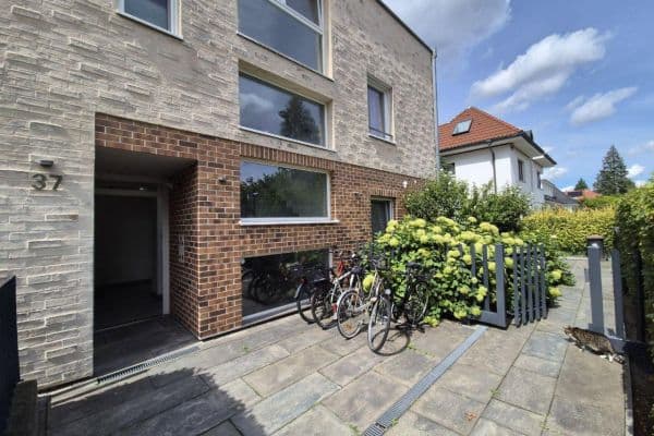 Prenájom bytu 3-izbový 66 m², Hüningerstraße 37, Berlin, Berlín Prenájom bytu 3-izbový 66 m², Hüningerstraße 37, Berlin, Berlín