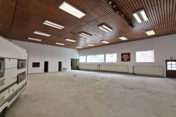 Prenájom nebytového priestoru 600 m², Bahnhofstr. 16, Langenbieber Prenájom nebytového priestoru 600 m², Bahnhofstr. 16, Langenbieber