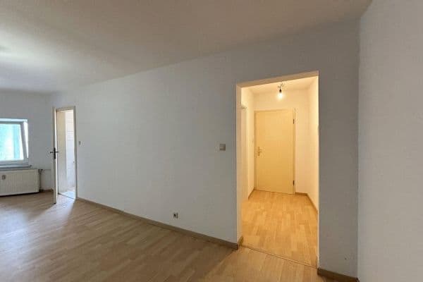 Prenájom bytu 2-izbový 42 m², Cansteinstraße 6, Halle (Saale), Sasko-Anhaltsko Prenájom bytu 2-izbový 42 m², Cansteinstraße 6, Halle (Saale), Sasko-Anhaltsko