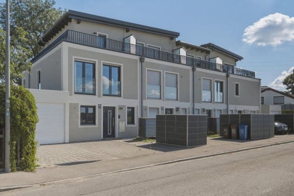 Predaj domu 140 m², pozemok 241 m², Goteboldstr. 48c, München, Bavorsko Predaj domu 140 m², pozemok 241 m², Goteboldstr. 48c, München, Bavorsko