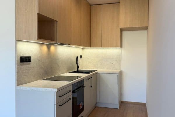 Prenájom bytu 2-izbový 48 m², Ke stadionu, Kladno Prenájom bytu 2-izbový 48 m², Ke stadionu, Kladno