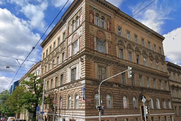 Prenájom nebytového priestoru 28 m², Sokolská, Praha Prenájom nebytového priestoru 28 m², Sokolská, Praha