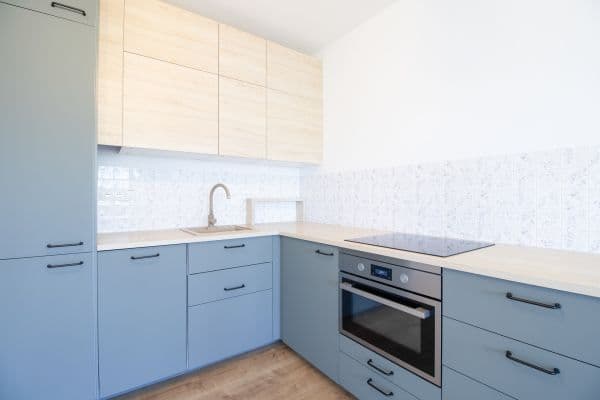 Prenájom bytu 2-izbový 53 m², Armádní, Milovice Prenájom bytu 2-izbový 53 m², Armádní, Milovice