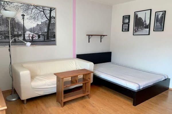 Prenájom bytu 1-izbový 36 m², Dánská, Olomouc Prenájom bytu 1-izbový 36 m², Dánská, Olomouc