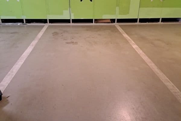 Prenájom garáže 12 m², Šaldova, Praha Prenájom garáže 12 m², Šaldova, Praha
