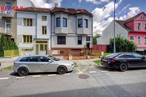 Prenájom bytu 2-izbový 38 m², Viniční, Brno Prenájom bytu 2-izbový 38 m², Viniční, Brno