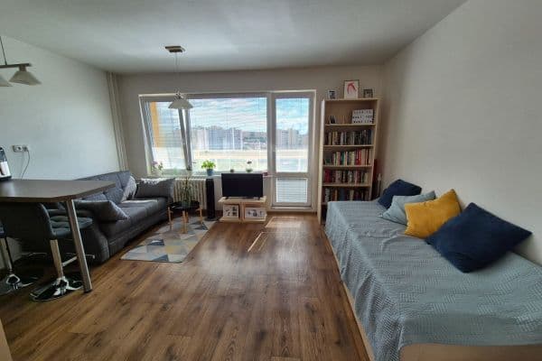Prenájom bytu 1-izbový 33 m², Švermova, Brno Prenájom bytu 1-izbový 33 m², Švermova, Brno