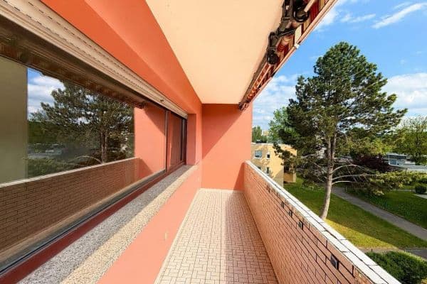 Predaj bytu 4-izbový 116 m², St. Anna Str. 125, Trier, Porýnie-Falcko Predaj bytu 4-izbový 116 m², St. Anna Str. 125, Trier, Porýnie-Falcko