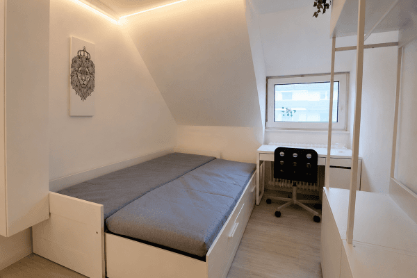 Prenájom bytu 13 m², wagenburgstr. 101, Stuttgart Prenájom bytu 13 m², wagenburgstr. 101, Stuttgart