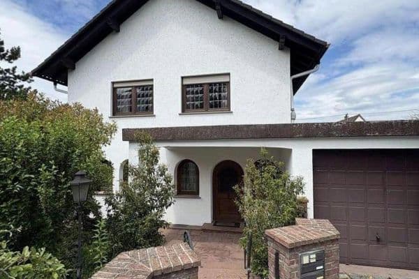 Predaj domu 195 m², pozemok 408 m², Ingelheim Predaj domu 195 m², pozemok 408 m², Ingelheim