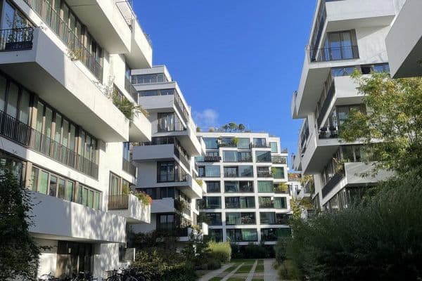 Predaj bytu 3-izbový 81 m², Berlin, Berlín Predaj bytu 3-izbový 81 m², Berlin, Berlín