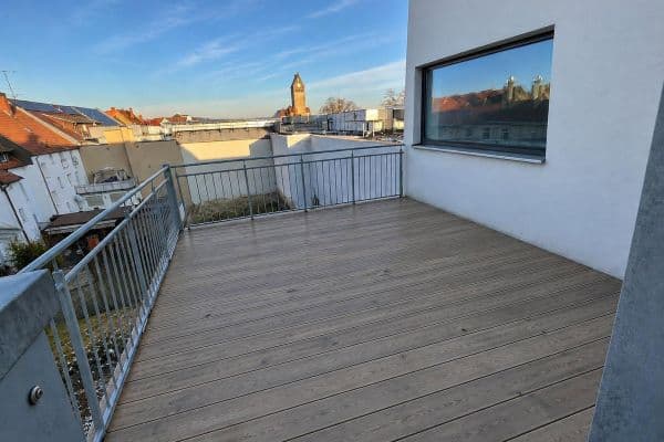 Prenájom bytu 4-izbový 138 m², August-Ruf-Straße 16, Singen Prenájom bytu 4-izbový 138 m², August-Ruf-Straße 16, Singen