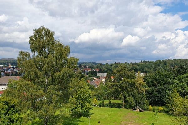 Prenájom bytu 3-izbový 87 m², Saarbrücken, Sársko Prenájom bytu 3-izbový 87 m², Saarbrücken, Sársko