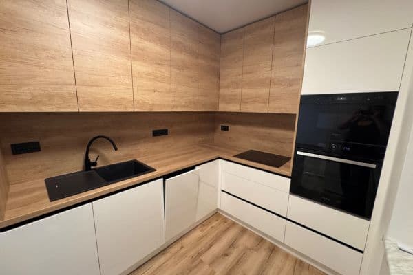 Prenájom bytu 2-izbový 58 m², Husova čtvrť, Rosice, Jihomoravský kraj Prenájom bytu 2-izbový 58 m², Husova čtvrť, Rosice, Jihomoravský kraj