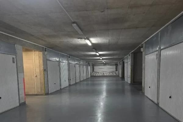 Prenájom garáže 16 m², Liberec Prenájom garáže 16 m², Liberec