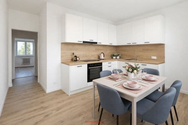 Prenájom bytu 3-izbový 72 m², Slovenská, Karviná, Moravskoslezský kraj Prenájom bytu 3-izbový 72 m², Slovenská, Karviná, Moravskoslezský kraj