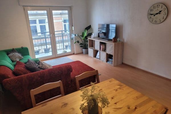 Prenájom bytu 3-izbový 96 m², Rüppurrer Str. 26, Karlsruhe Prenájom bytu 3-izbový 96 m², Rüppurrer Str. 26, Karlsruhe