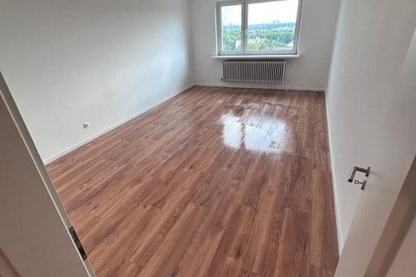 Prenájom bytu 3-izbový 91 m², Herderweg 2, Hanau Prenájom bytu 3-izbový 91 m², Herderweg 2, Hanau
