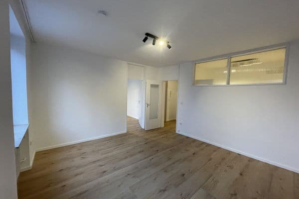Prenájom bytu 2-izbový 39 m², Balbiererstraße 10, Fürth Prenájom bytu 2-izbový 39 m², Balbiererstraße 10, Fürth