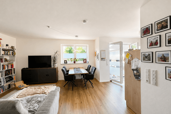 Prenájom bytu 4-izbový 88 m², Dinklage Prenájom bytu 4-izbový 88 m², Dinklage